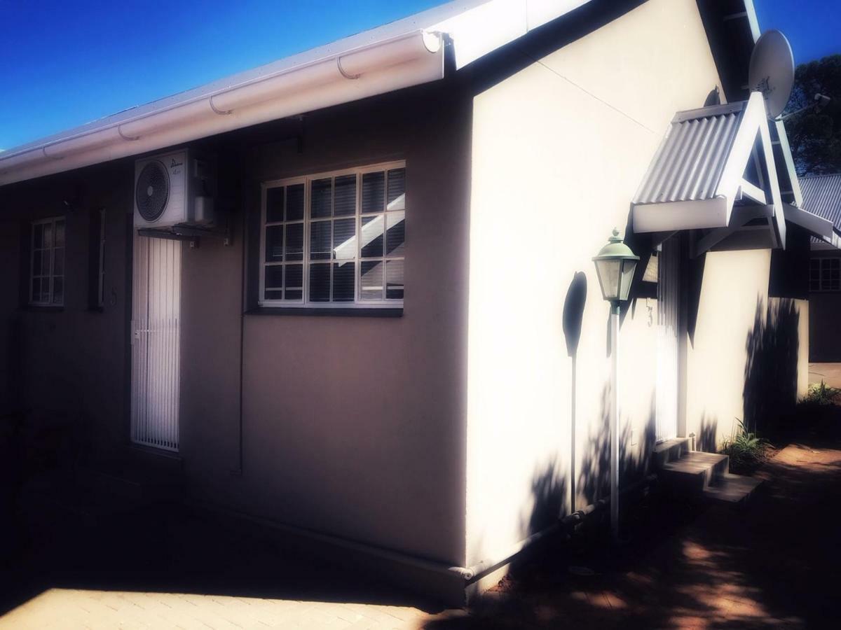 Rosedene Lägenhet Bloemfontein Exteriör bild