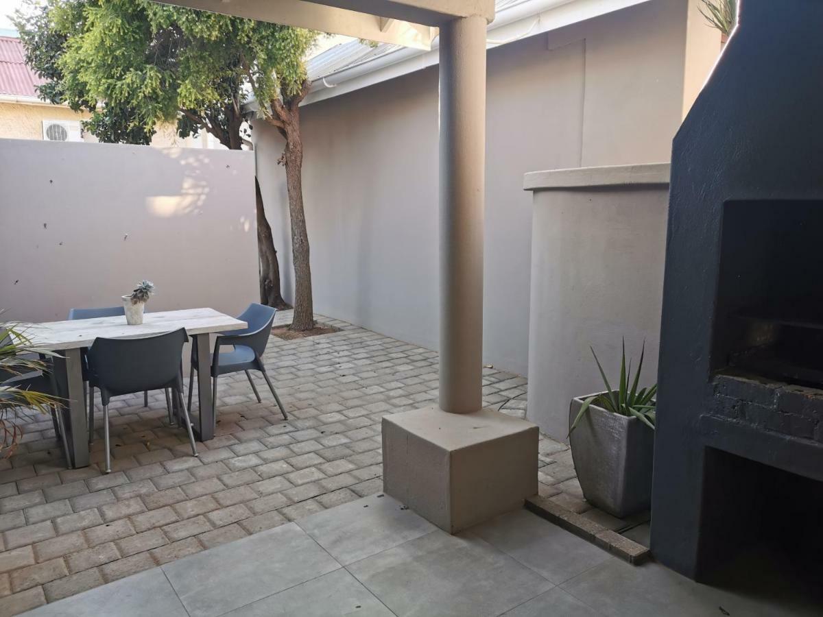 Rosedene Lägenhet Bloemfontein Exteriör bild